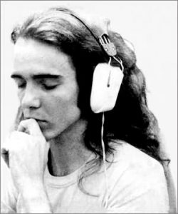 Luciano Alves no estúdio, 1978, RJ