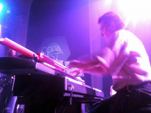 Luciano Alves tocando teclados - Copa Fest, 2012
